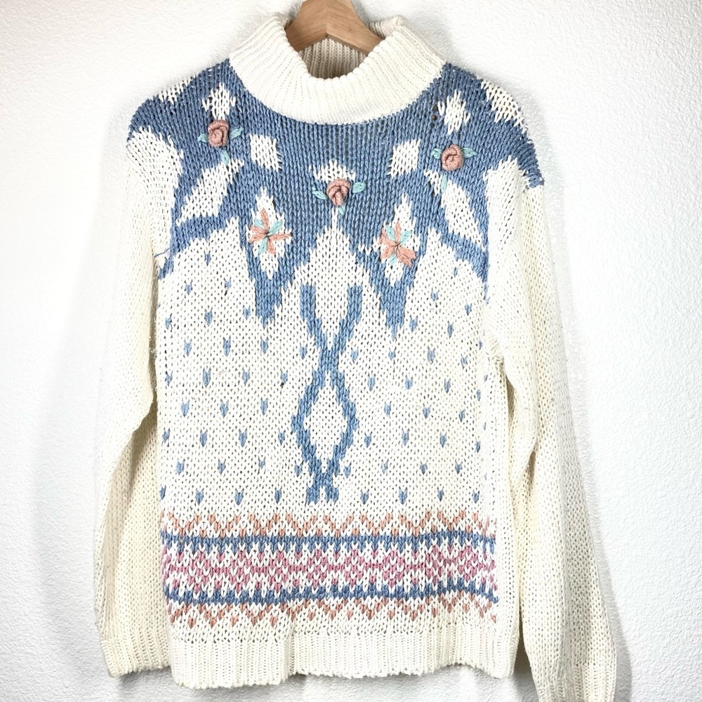 Vintage 80s Knit Sweater Grandma Cottagecore Medium hand knit Floral colterbay